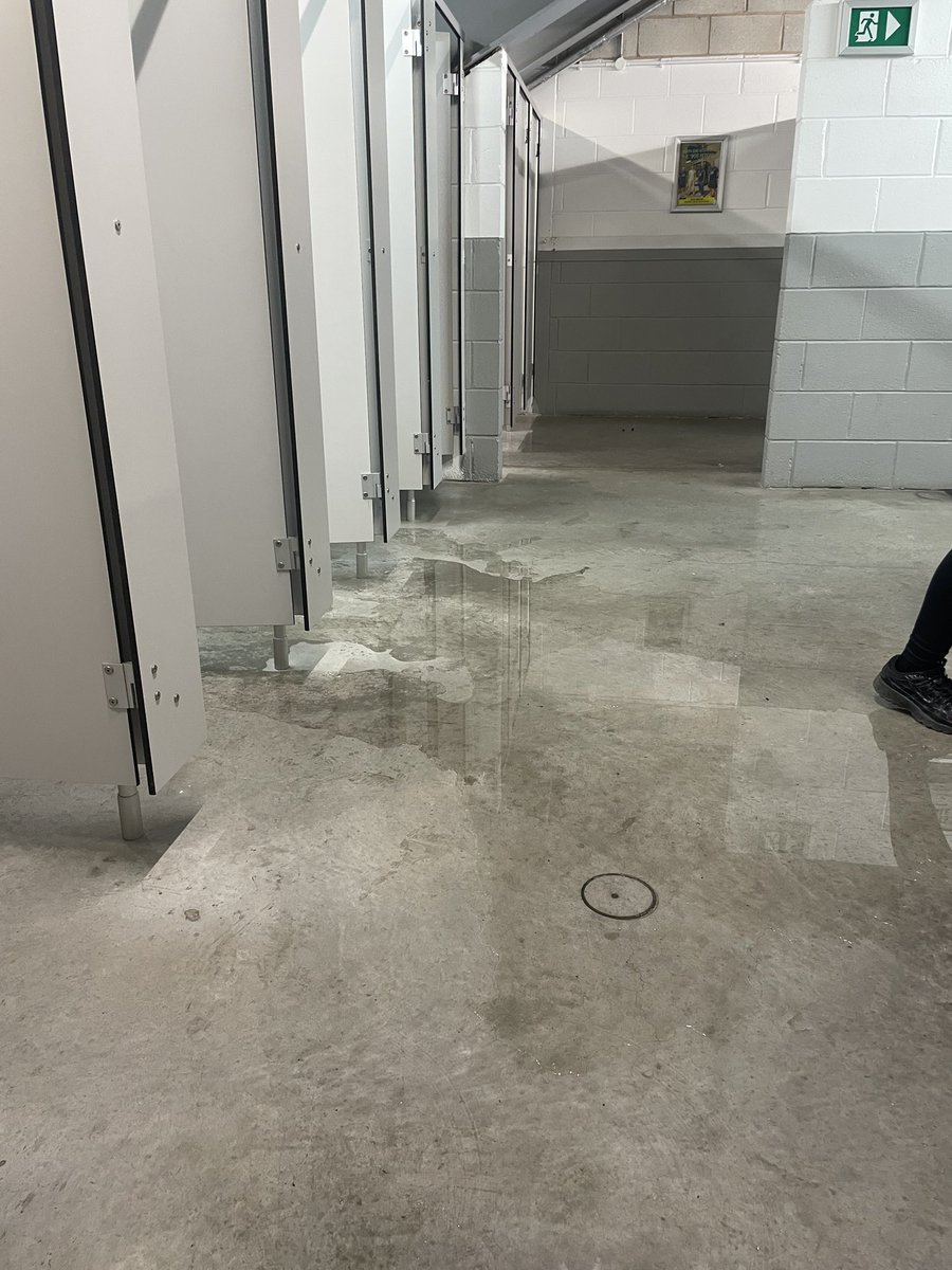 What’s worse? Ladies toilets at deepdale or what is being played on the pitch? 🫣🤯<a href="/pnefc/">Preston North End FC</a>