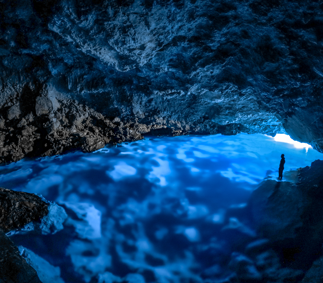 GoPro's tweet image. Photo of the Day: When Victor de Valles says knows a spot, you listen 🤯

📍 Mallorca, Spain
📷 GoPro HERO13 Black
🏆 $100 GoPro Award

#GoPro #Cave #Spain #Mallorca