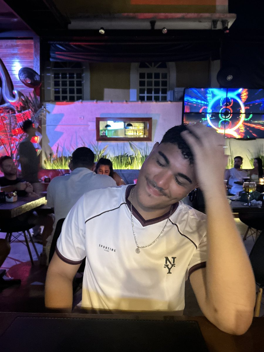 joão tweet media