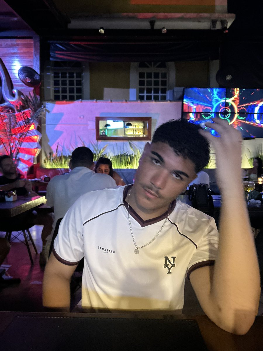 joão tweet media