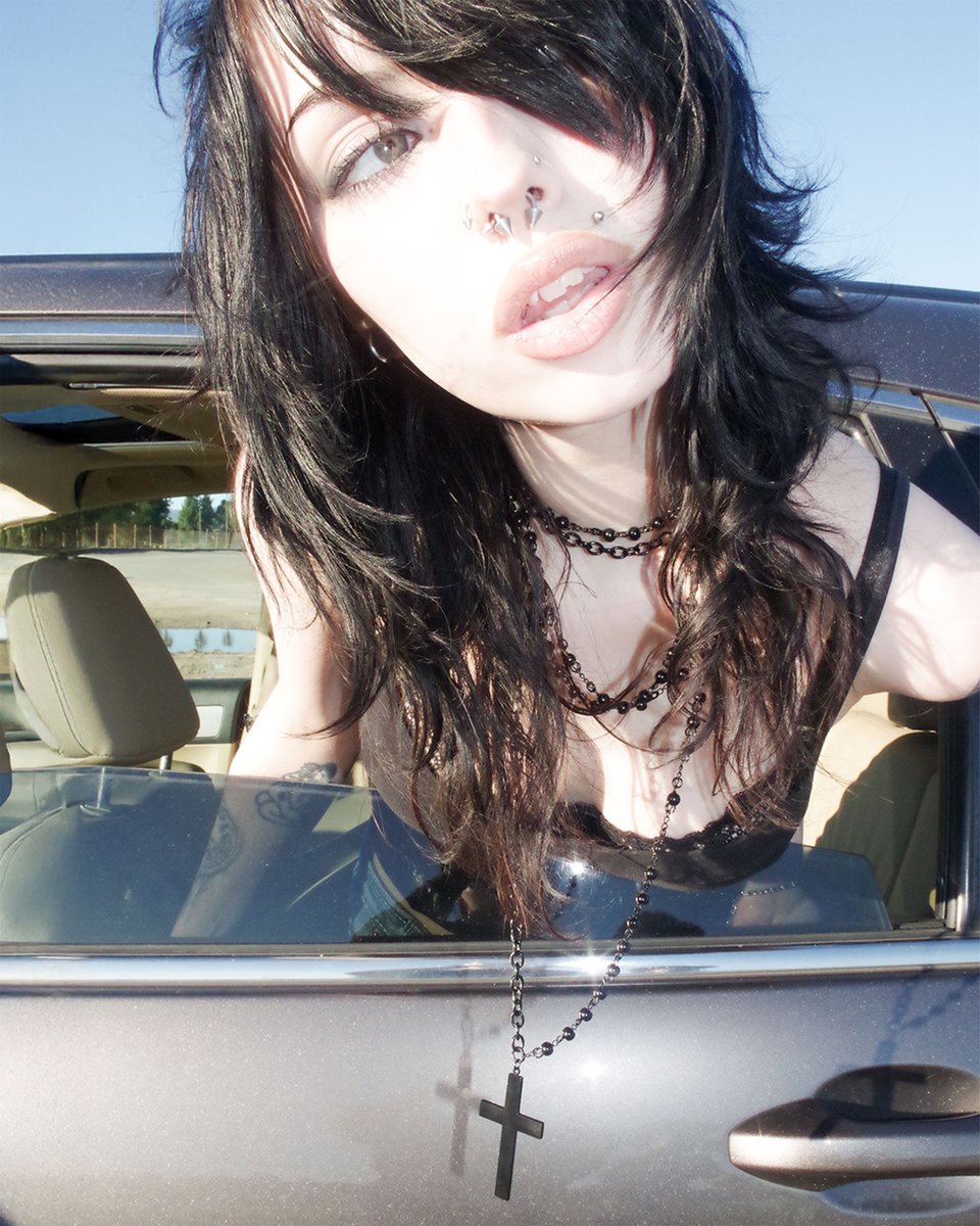 HeavenSent tweet media