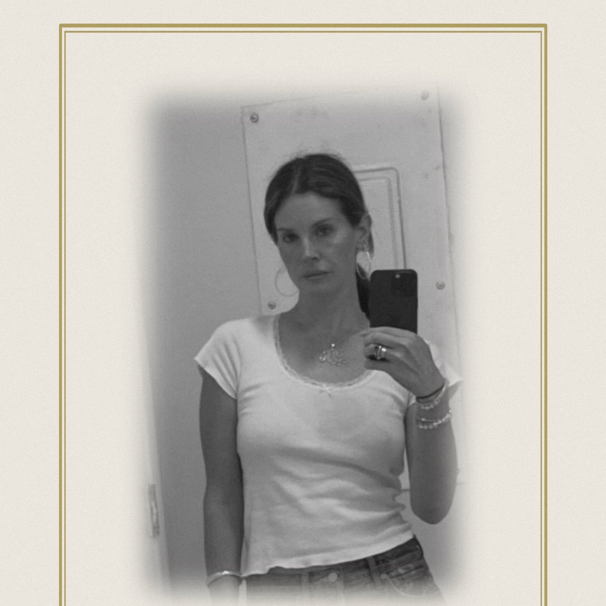 leaksnation_'s tweet image. Stove, the new album by Lana Del Rey is out on January 30, 2026