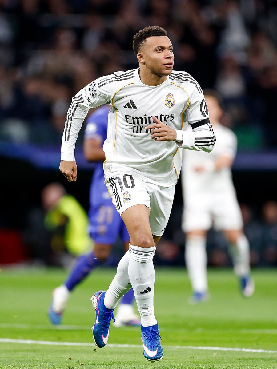 Si hay gol de Real Madrid, hay gol de Mbappé.

YA SON 11 GOLES EN 6 PARTIDOS EN ESTA CHAMPIONS LEAGUE, UNA LOCURA.