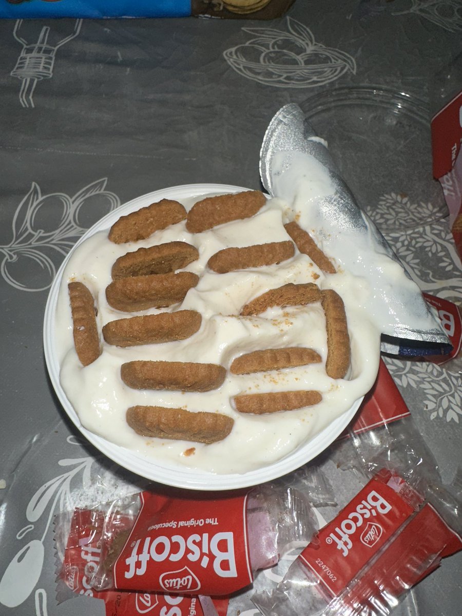 swhssf's tweet image. TikTok m’a eu sah si c pas bon je frappe qlq