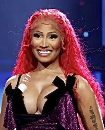 RedMedia_us's tweet image. An old Facebook post from Nicki Minaj admitting that she came to the US as an illegal immigrant has re-surfaced online. 

The soon to be homeless Trinidadian Rapper now supports ICE and the killing of immigrants like her old self.