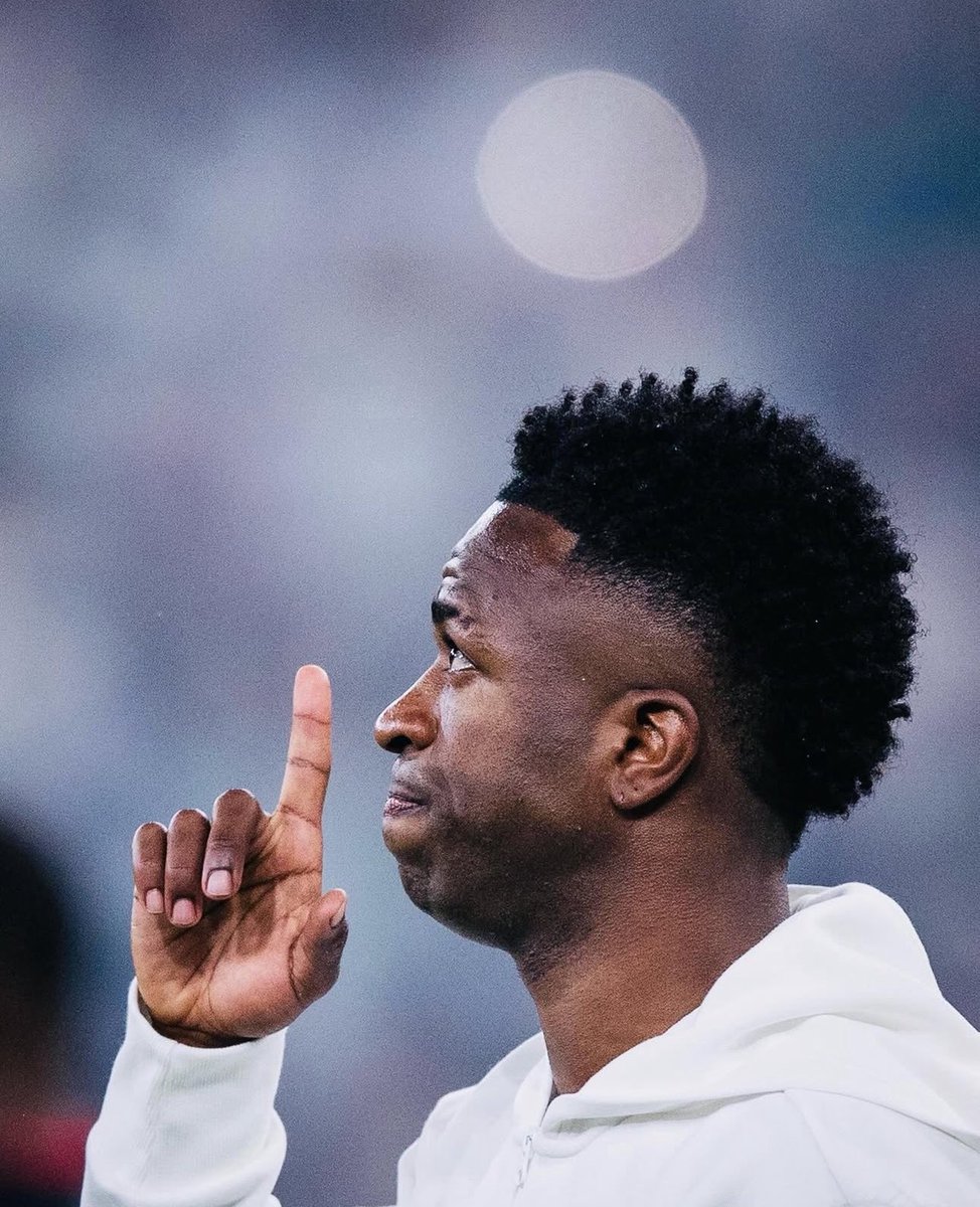 🚨 Vinícius Jr. is the only player in the last 10 seasons to have 25+ goals and 25+ assists in the Champions League.

Superstar. ⭐️