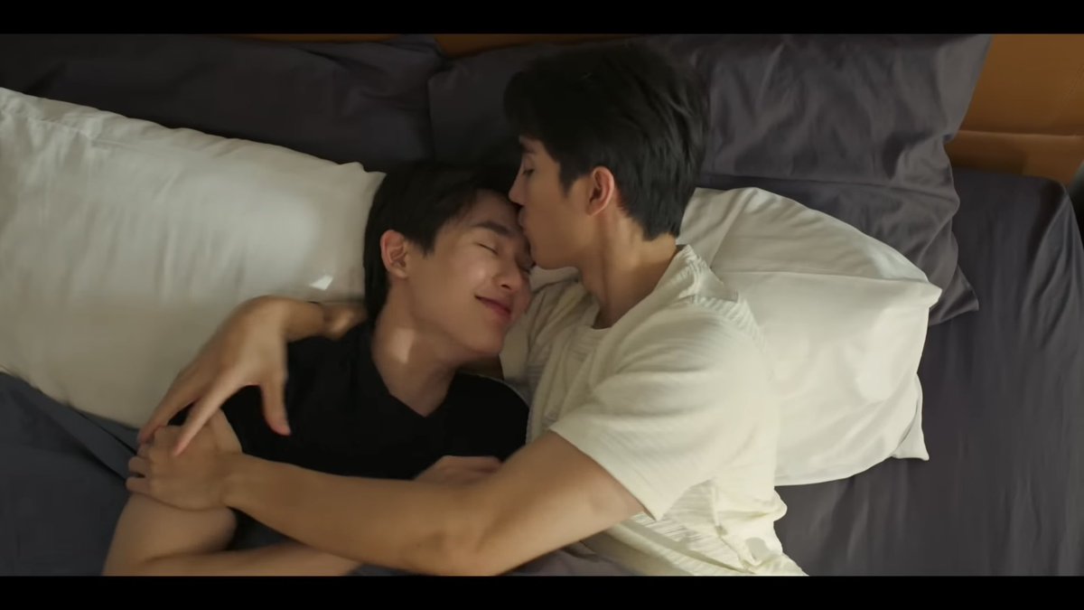 jimmycseas's tweet image. arcarm has got to be one of forcebook's most improvised ships they've played because explain these scenes if i'm wrong:

[ #fforce_ #kasibook #forcebook ]