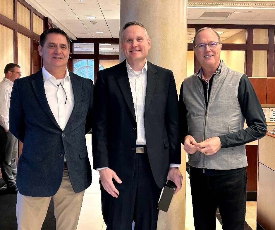 Congratulations to Taylor for reaching the 10th anniversary milestone with West Gate Bank this month! Thank you for all that you do and demonstrating the bank's Code of Excellence on a daily basis. #employeeanniversary #communitybank