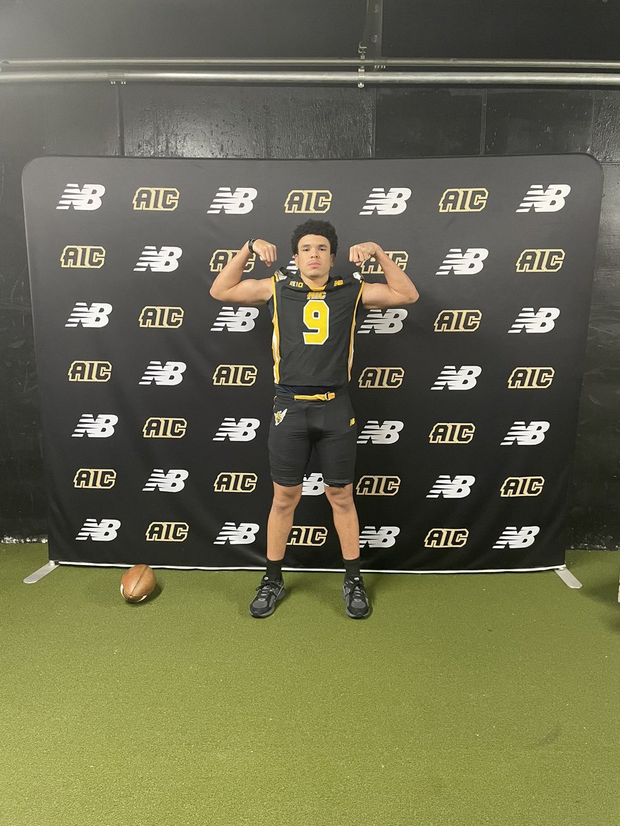 DJ Moore tweet media