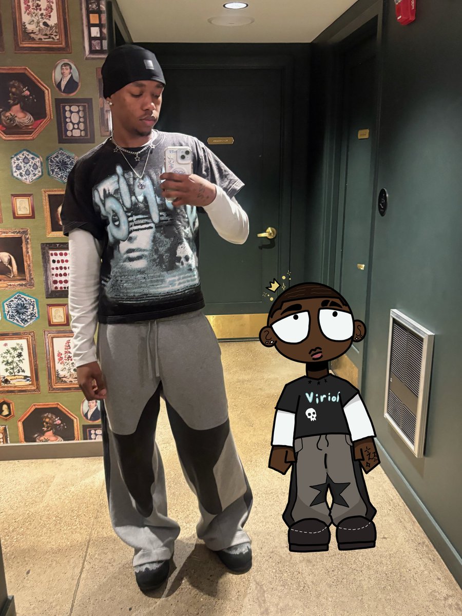 malzmorales22's tweet image. This is how I draw myself💕