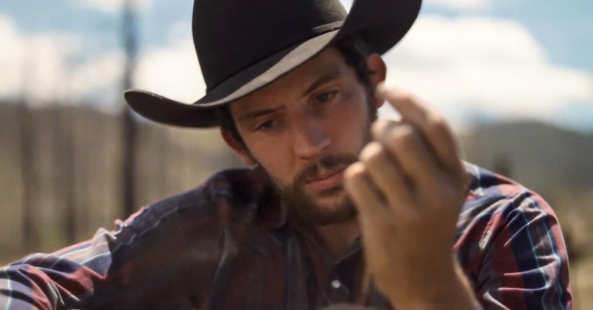 l̶i̶m̶a̶ ̶☆ harris dickinson's pr manager tweet media