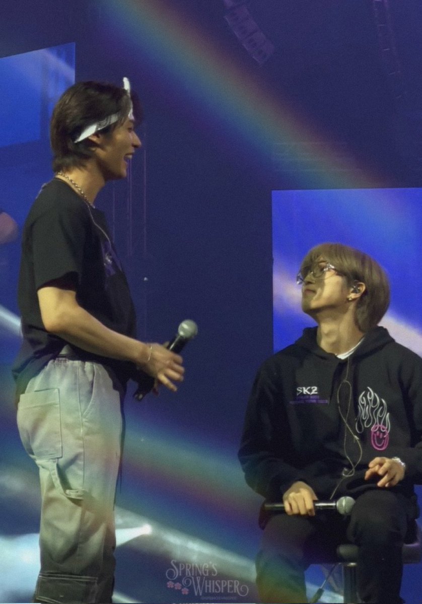 hanniesdaddy's tweet image. Chopsticks stick together, no matter what