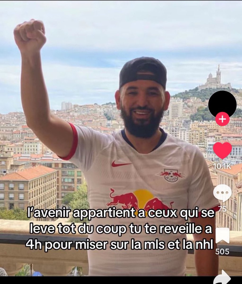 el_libro01's tweet image. Il ont trop d’inspi mdrrr