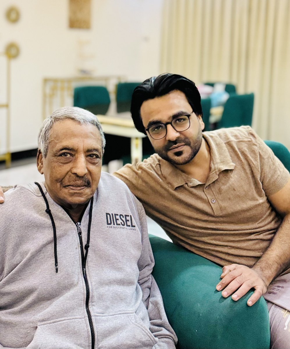 عمر باعوم tweet media