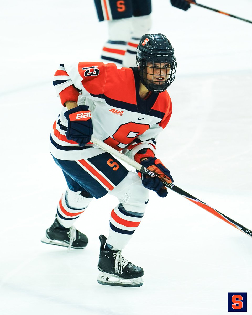 CuseIce's tweet photo. #13 Mik Todd 🍊

Our second senior, Mik Todd!

#ichuSe x #TennityTough https://t.co/d7cSwZJkqn