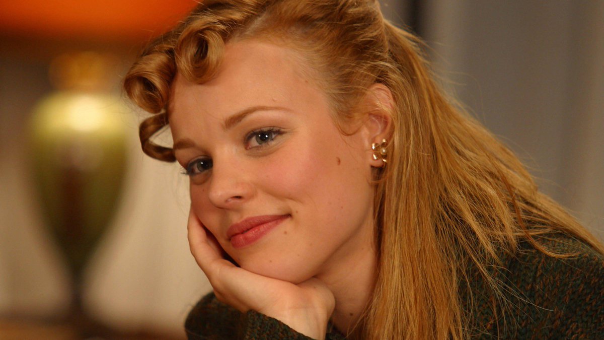 notgwendalupe's tweet image. the iconic Rachel McAdams has her Hollywood Walk of Fame star now