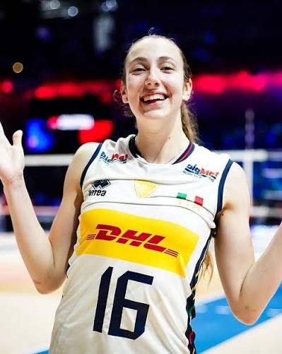 Stella Nervini x Macerata (4 set)

19/32 (59%), 2 err, 0 murate
30 % ric perfetta, 30 ricezioni 1errore
Tot 19 punti

Brava stellina 💫