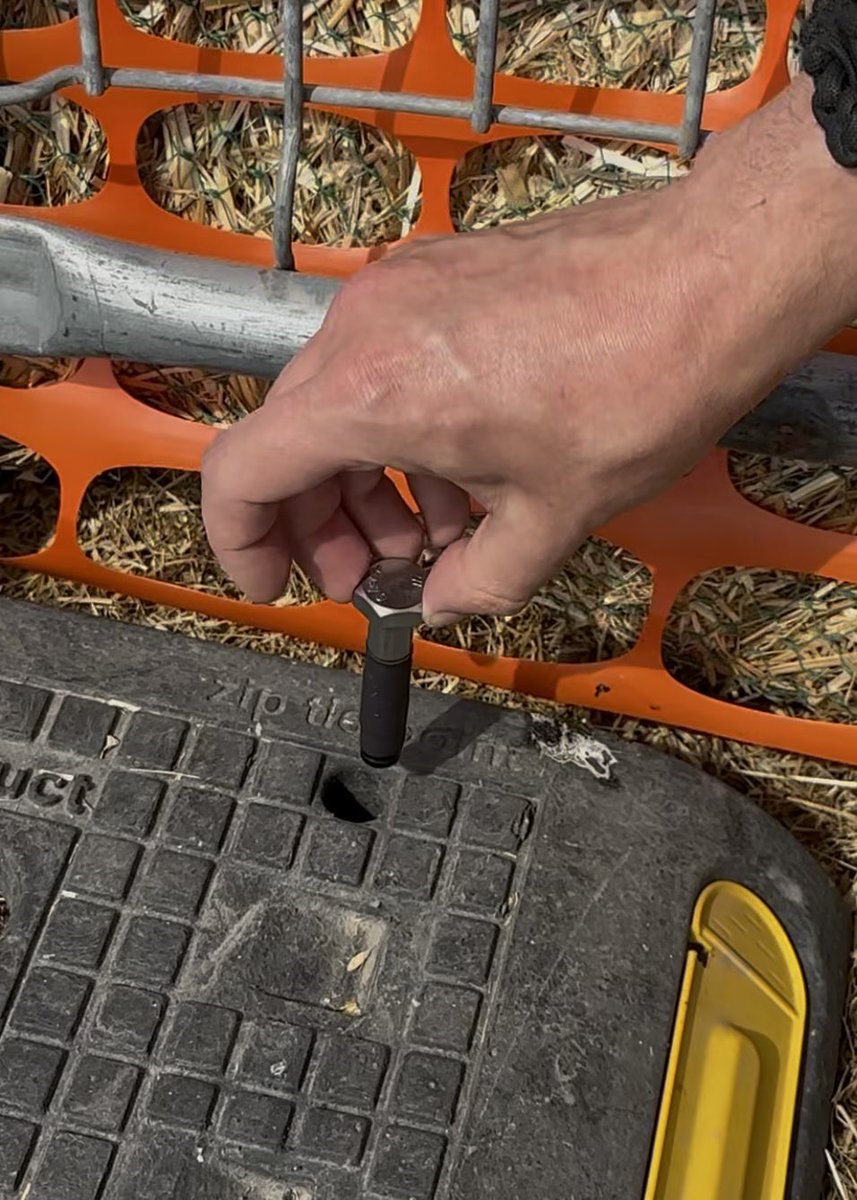 Shop Geocaching tweet media