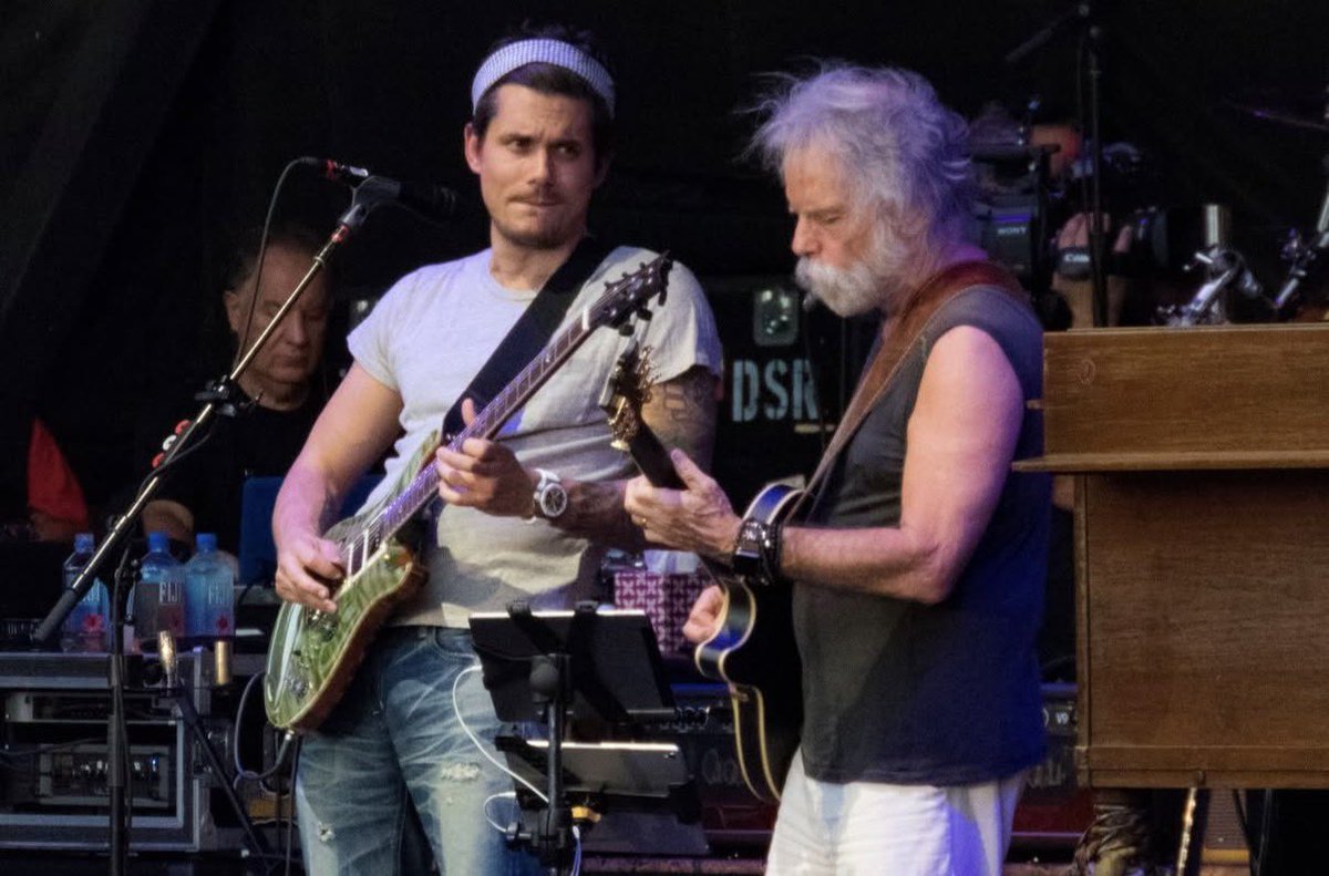 “To the countless musicians who have shared a stage with Bobby, I share in this sadness with you. To have played behind him is to know how the songs go. We will forever share stories of what we learned from studying under a master”

- Excerpt from John Mayer’s eulogy for Bob Weir