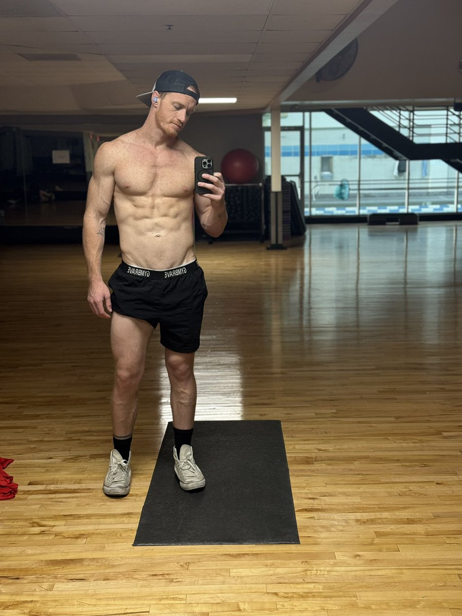 Lucas Scott tweet media