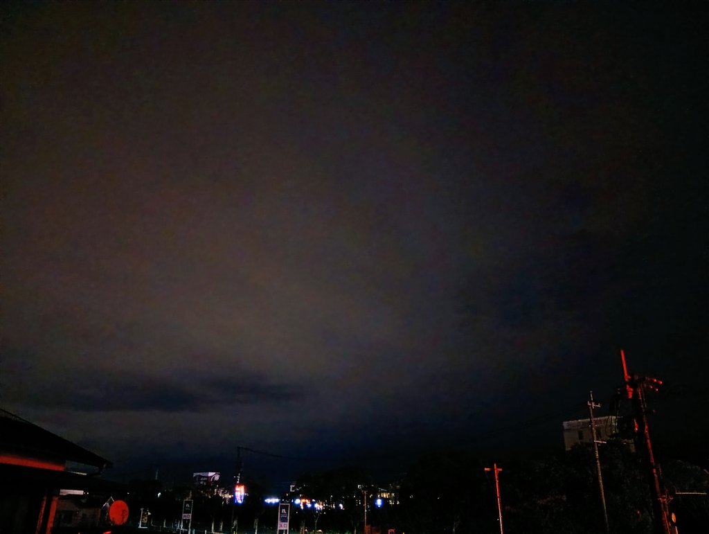 志穂さん📻リスナーの皆さま
　おはリズム〜🤗

熊本市内東区は☁曇り
今の気温🌡️3.9℃
🚘️車のフロントガラスは…
凍っていません🙆

水曜日の朝🌄
よろしくお願いします🎵

#朝リズム