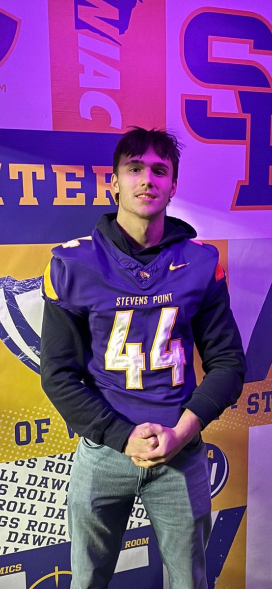 TSummers2026's tweet photo. I am proud to say that I have received my first college football offer from UW-Stevens Point today after a great visit with @coach_lacombe and @CoachVenne 
Thank you for this opportunity https://t.co/UNxr3YfU8T