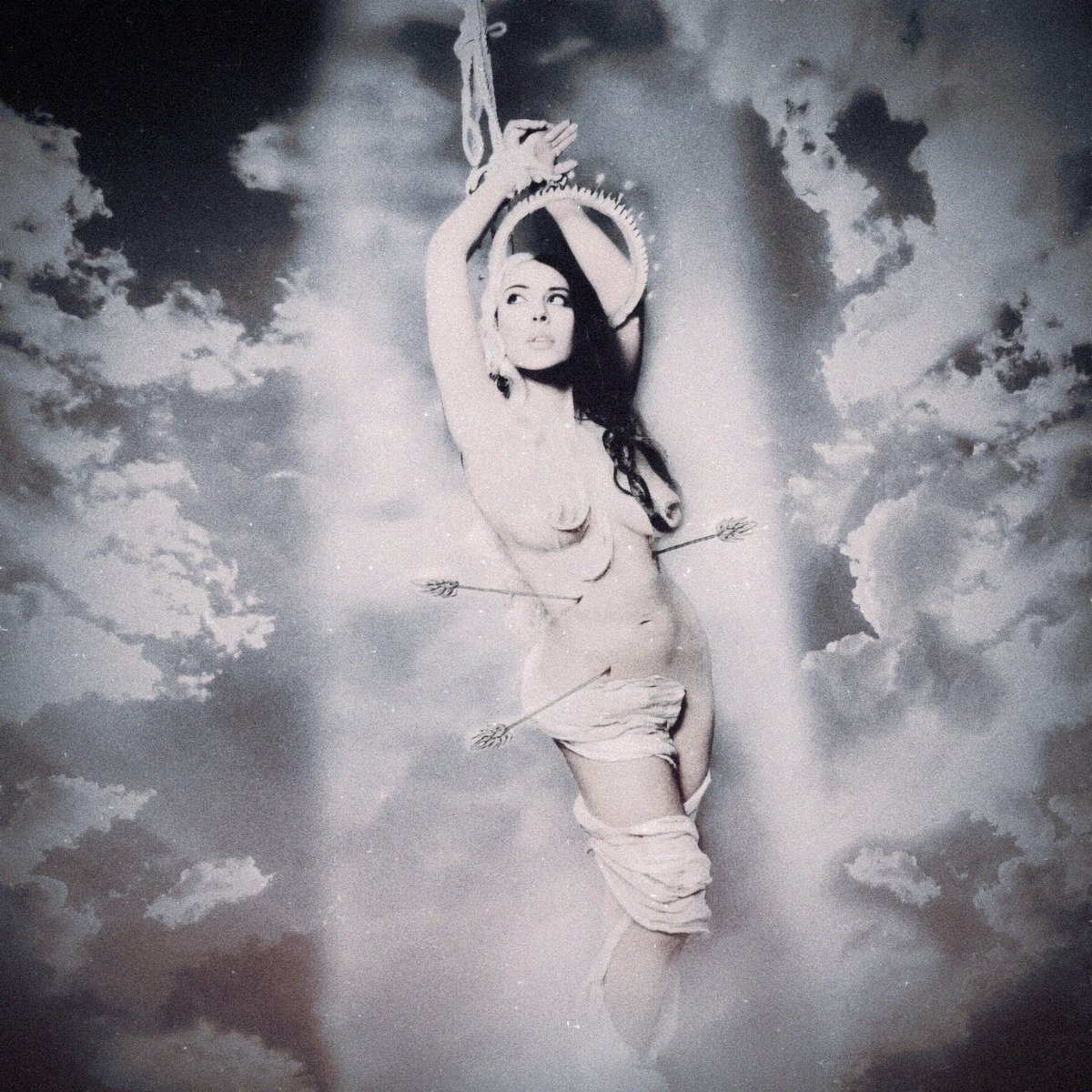 San Sebastián por <a href="/monicanaranjo/">Mónica Naranjo</a> 1998 by @shangaycom