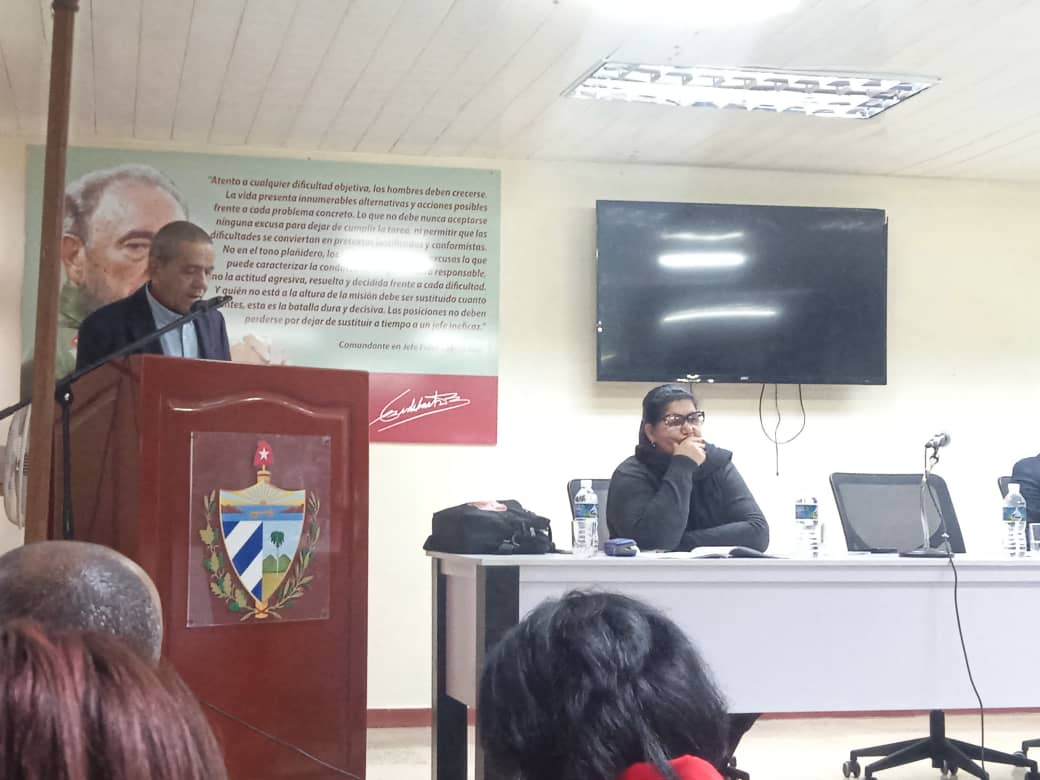GladysArtemisa's tweet photo. Participé en Balance Anual 2025 de la Dirección de Comercio e
Exterior,se evaluaron  las potencialidades para cambiar la mentalidad importadora.
#ArtemisaJuntosSomosMás 
#UnidosXCuba
@DiazCanelB 
@PartidoPCC 
@DrRobertoMOjeda 
@AsambleaCuba https://t.co/iQASBnT3zX