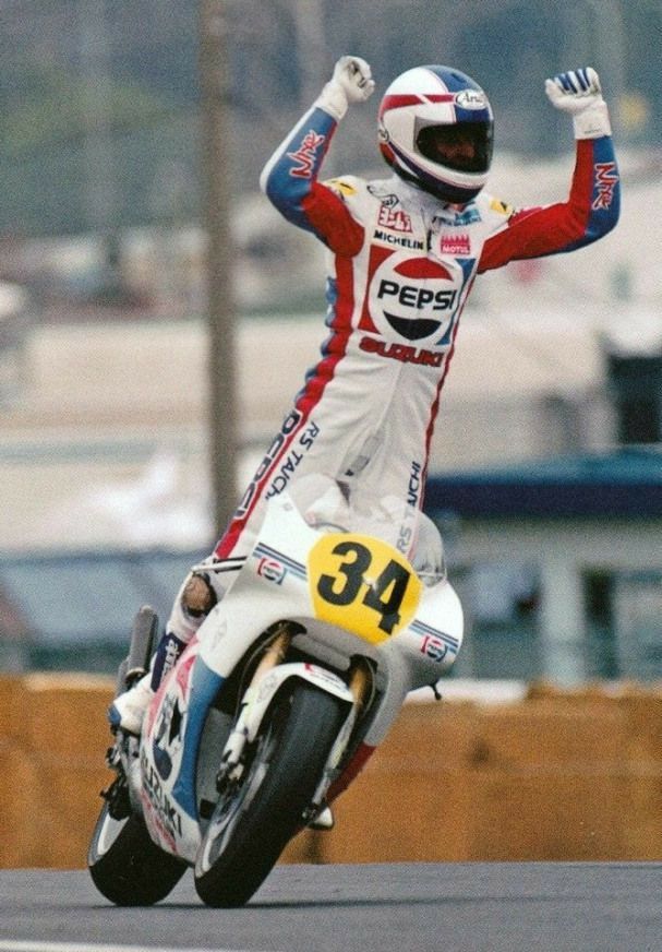 84lauda's tweet image. little pepsi boy