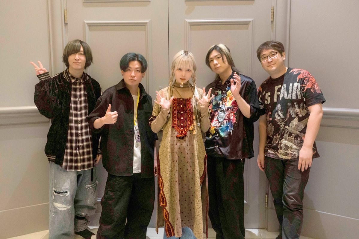 【アメリカ初上陸】藤川千愛 x USA🇺🇸、言葉が違っても、魂のこもった歌は必ず伝わると証明してくれたのは、会場を埋め尽くしたオーディエンスの熱量でした。大感謝。
音楽に国境がないことを改めて実感した夜…、この素晴らしい時間をまたどこかで！