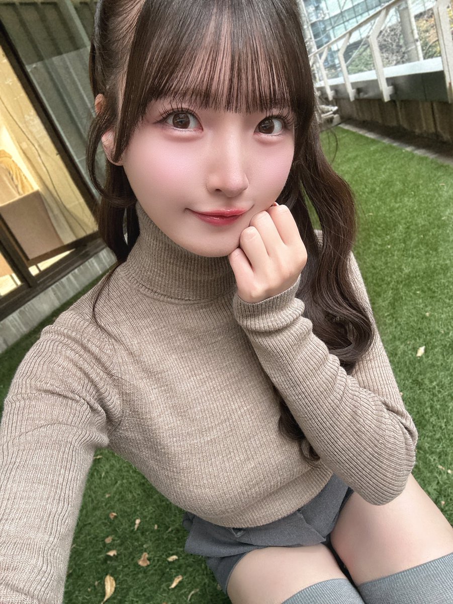 由良ゆら #よーよーよー♡2月1日4周年ライブ (@yurayura_yuraa