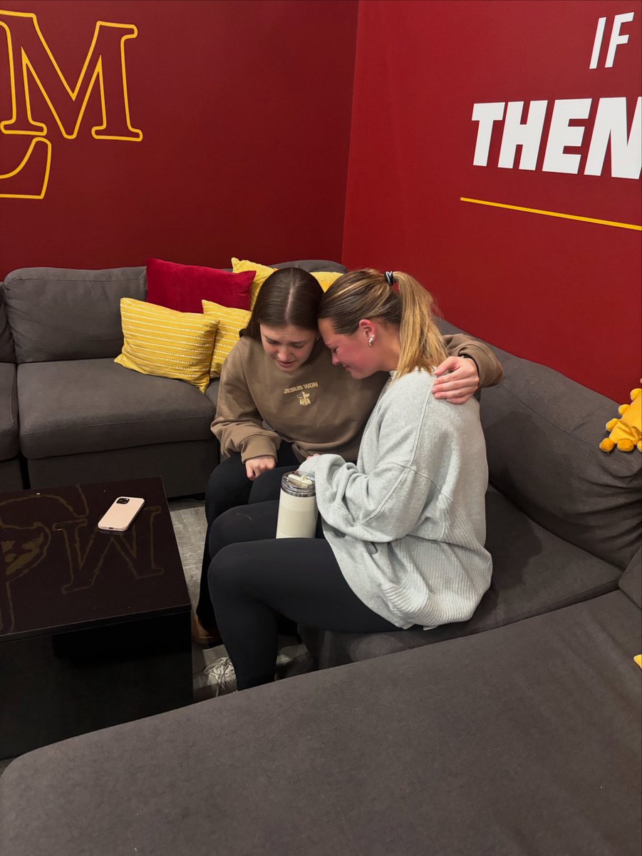 Charlie Turner tweet media