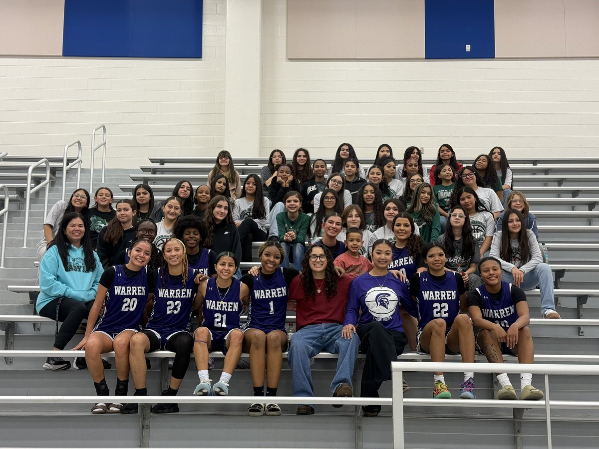 🏀 Warren Girls Basketball 🏀 tweet media