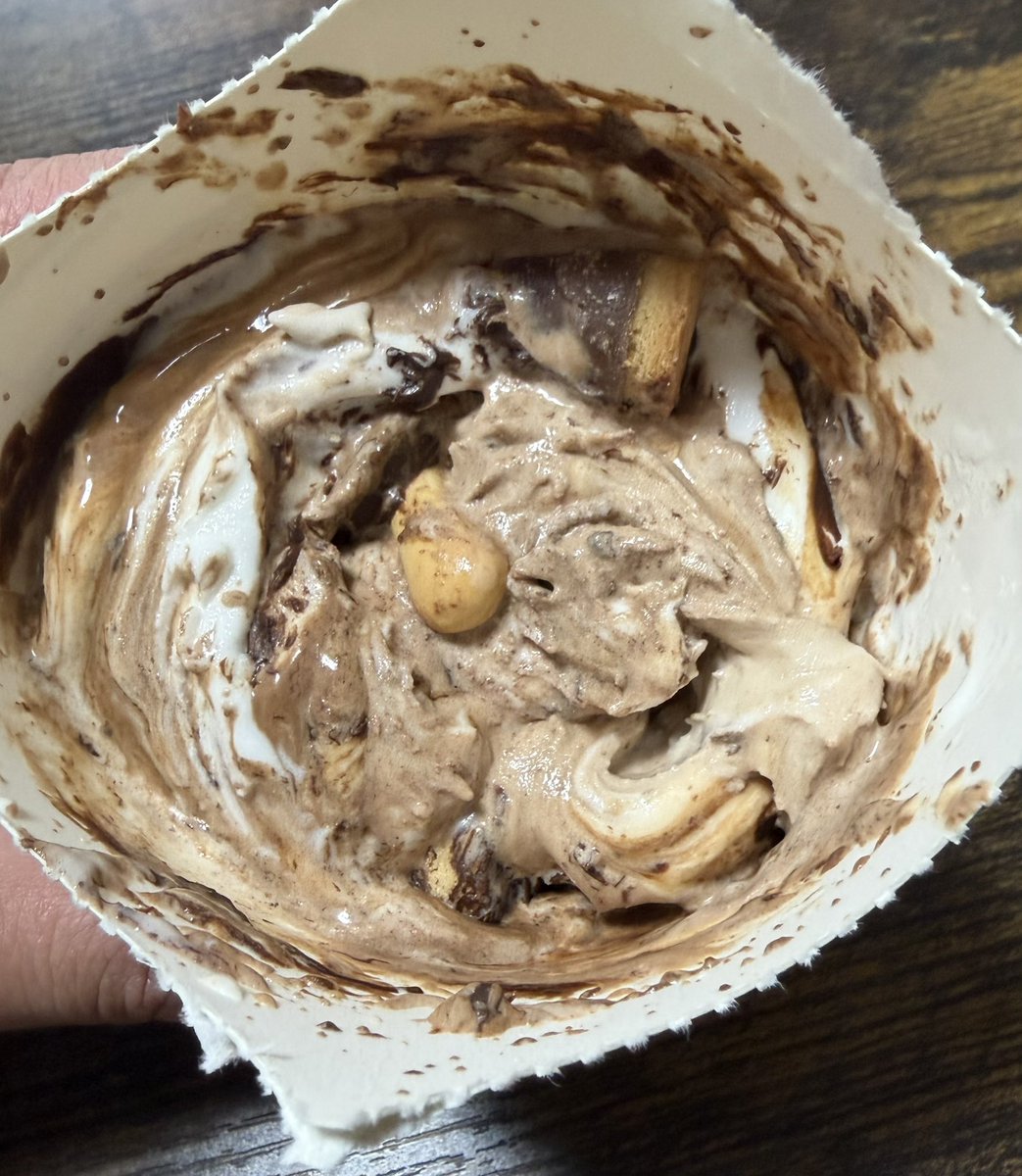 これがきのこたけのこ戦争の最前線ですか？？？