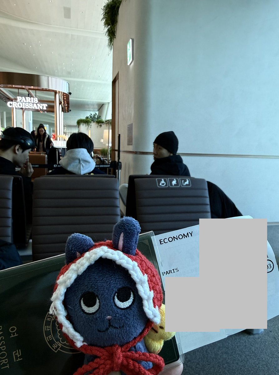 binbinis's tweet image. 2주 힐링 여행 다녀올게요💕