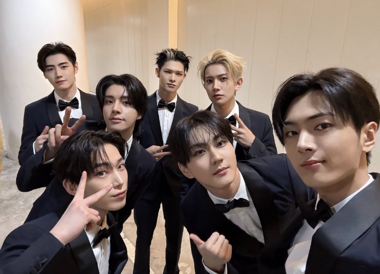 thata¹⁶VAI VER O ENHYPEN tweet media