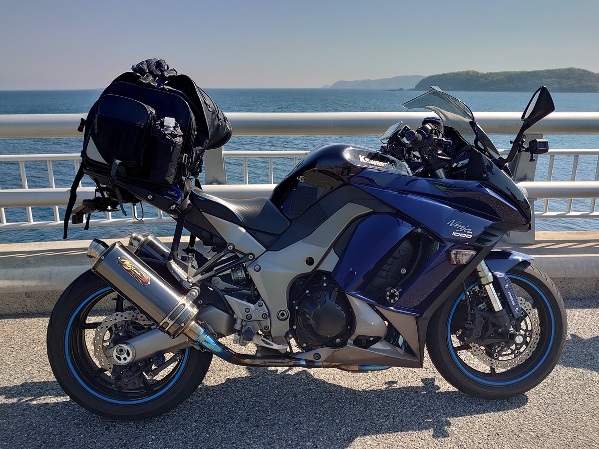 見た人は晴天とおバイクの写真を貼る