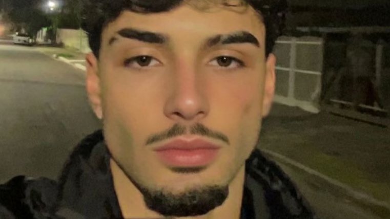 paperssil's tweet image. what is this genre of men called