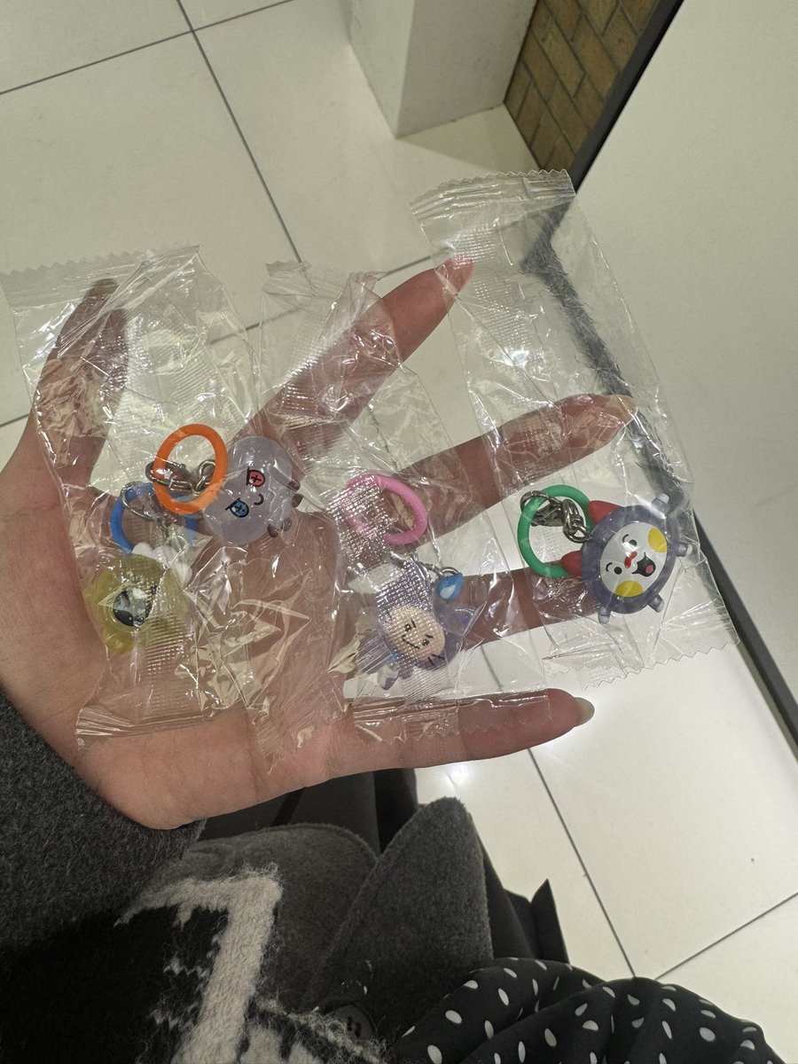 にゃん tweet media