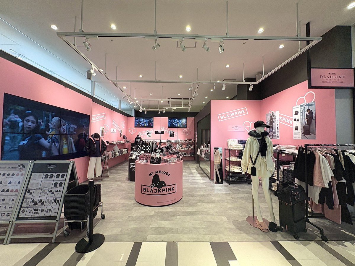 BLACKPINK】 本日よりSHIBUYA109阿倍野店にて POP-UP STOREがOPEN