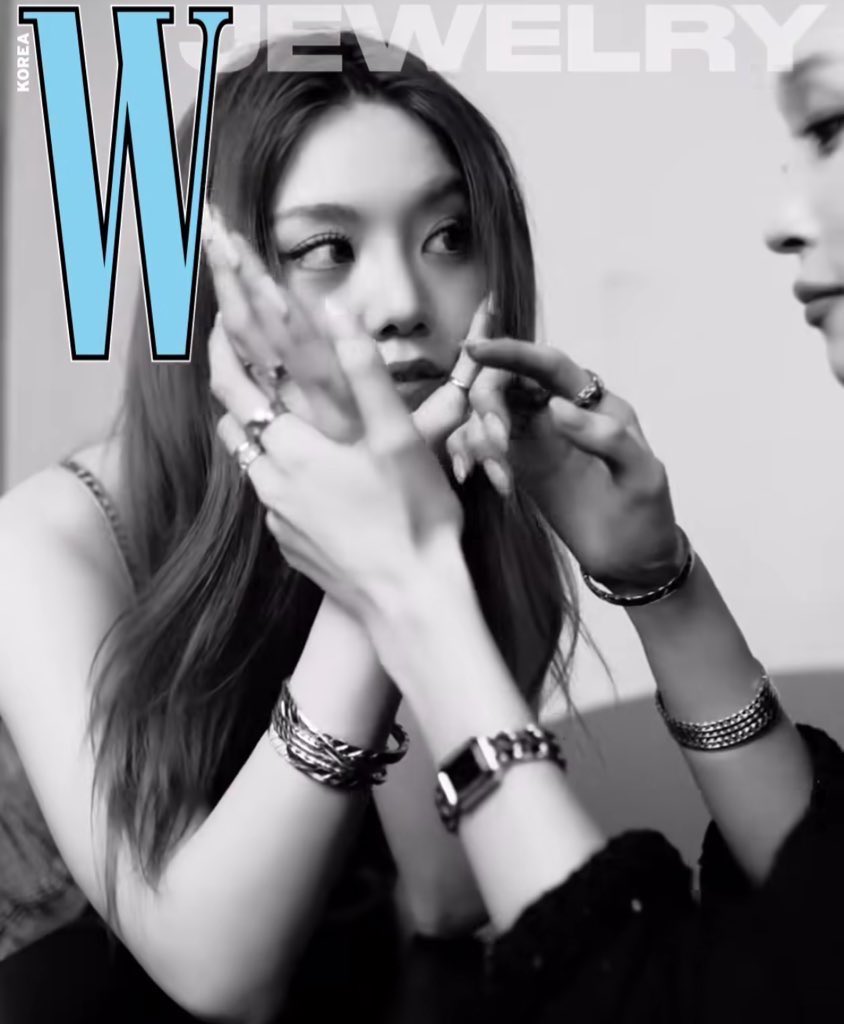 moonxbailey's tweet image. lives were changed