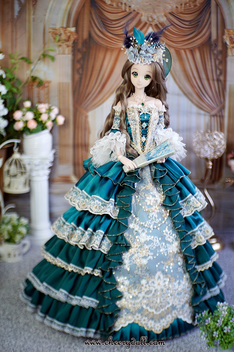 안녕하세요.
체리돌 스페셜 드레스의 또다른  버젼의 드레스 세트가 업데이트 되었습니다.
그린과 골드컬러 배색의 클래식과 퓨전이 믹스매치된  드레스 세트입니다.

*주문제작 사이즈: Volks SD16, SDGr- Girls, DD, DD-DY,
Smart doll.
*제작기간: 6~8주
cheerydoll.com/product/detail…