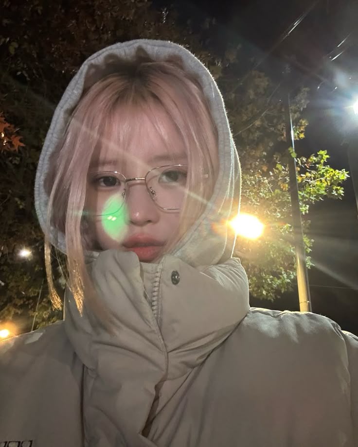 hayongst's tweet image. ✿ ˙🌻 procurando mutuals!!!!!

☆ Allana, Lana || ela/dela 

   { #studytwt #collegetwt #studytwtbr }

     - 2007 |  2° ano de cursinho
     - MED VET UFF &amp;amp; UFRA
     - foco: melhorar a produtividade, saúde mental e melhorar no enem.

♡/↺ = mutuals