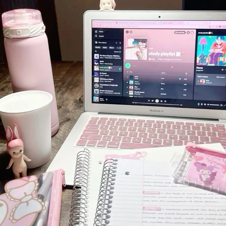 hayongst's tweet image. ✿ ˙🌻 procurando mutuals!!!!!

☆ Allana, Lana || ela/dela 

   { #studytwt #collegetwt #studytwtbr }

     - 2007 |  2° ano de cursinho
     - MED VET UFF &amp;amp; UFRA
     - foco: melhorar a produtividade, saúde mental e melhorar no enem.

♡/↺ = mutuals