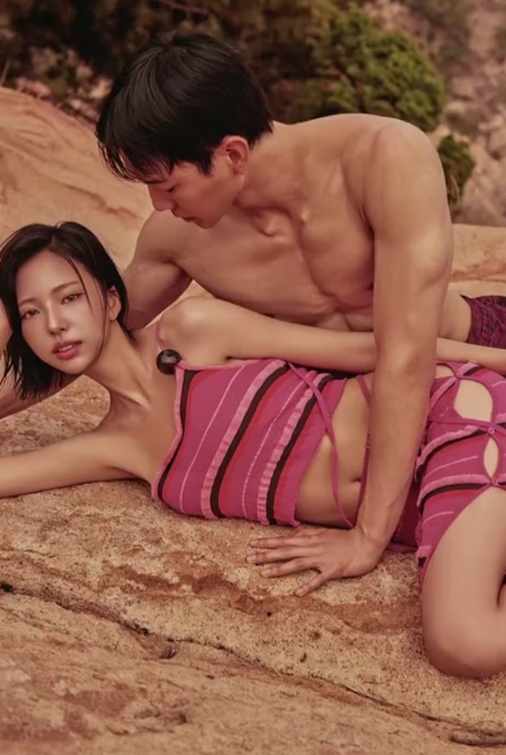 timelapseu's tweet image. Goeun and Jaejin photoshoot.

#SinglesInferno5