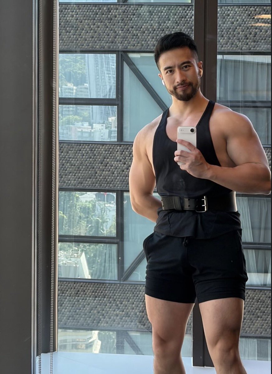 dailyhotdudes's tweet photo. Dzaddy
Wyatt
💪 https://t.co/b04RBF3xJV