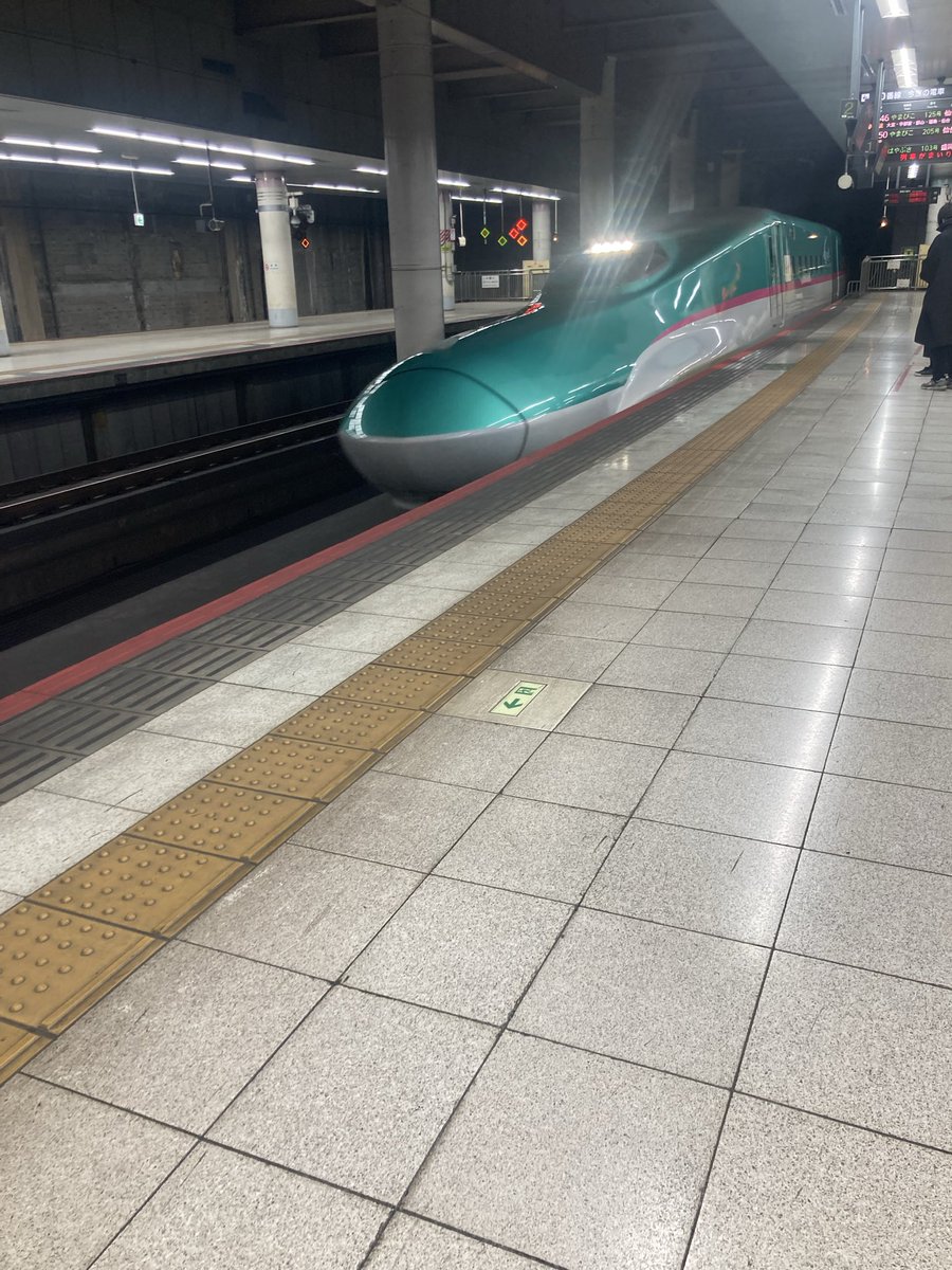 hakuntom's tweet photo. 行ってきます
#東北新幹線 https://t.co/Sk90Ib00P3