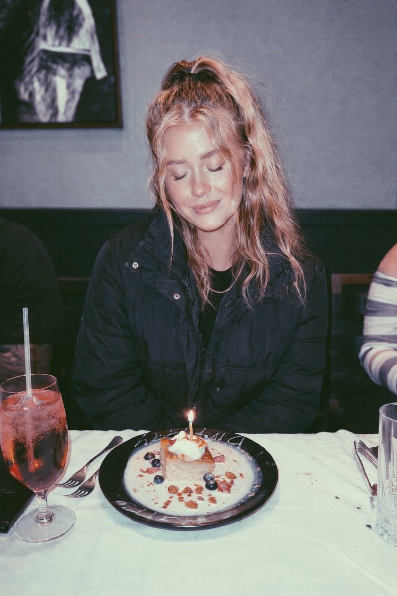 cheytucker22's tweet photo. 365 days clean and sober. https://t.co/niVDB7fW1y