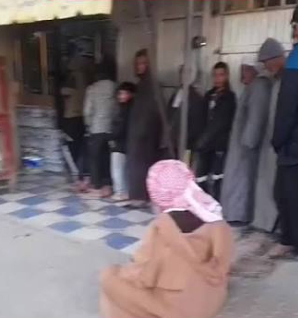 akhbarbladie's tweet photo. 📣...دبا هاد الناس خرجوا احتافلوا وفرحانيين بالانهزام المغرب🇲🇦 انا منهم نبكي الدم ما عمر ضحكة ترسم على وجهي😏...اللهم لا شمات🤷
#اخبار_بلادي_مع_هشام https://t.co/9jVxbOfx0s