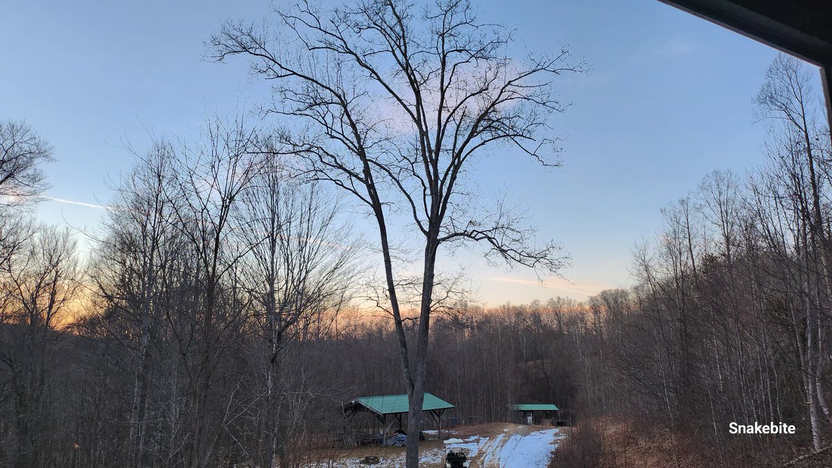 NHoffman87616's tweet photo. WV NRG 1/20 17:00🛩🚫☀️📡Pinkies. 🥶❄️
@DELTA9_DELTA9 @OGSpringtucky @IonisedSkyWatch @nogps1 @LegendreKristy @GeeGrenz @DaneWigington_ @GeoWatchGallery @Clearskiesinit @krista101370 @noobdad75 @dougmastriano @edon5 @RepThomasMassie 
@jesseRoss597206
@ElizabethF6116
@b_gimpl1234 https://t.co/fdlfpzLUT7